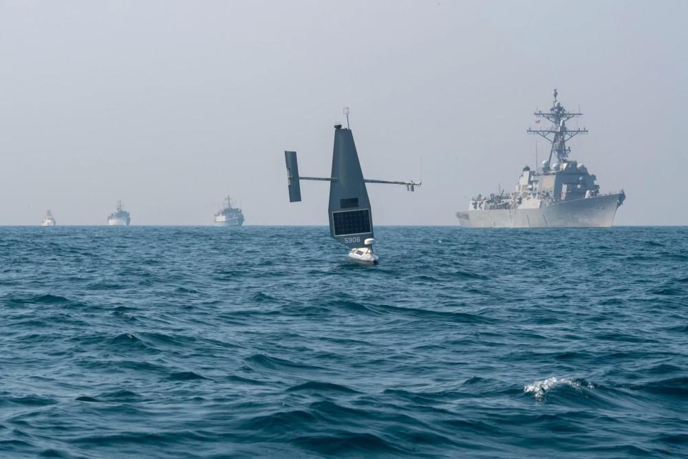 伊朗已经对美国的“林肯”号航母，发动了7轮导弹袭击。
根据伊朗海军司令伊拉尼的说