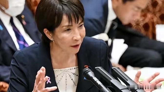 突发消息！在日本宣布无条件投降81周年之际，日本首相高市早苗向臭名昭著的靖国神社