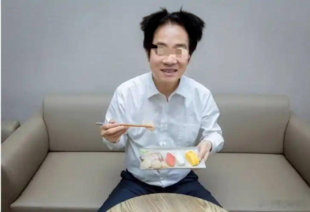 第一次见丑得像人的狗像…… 