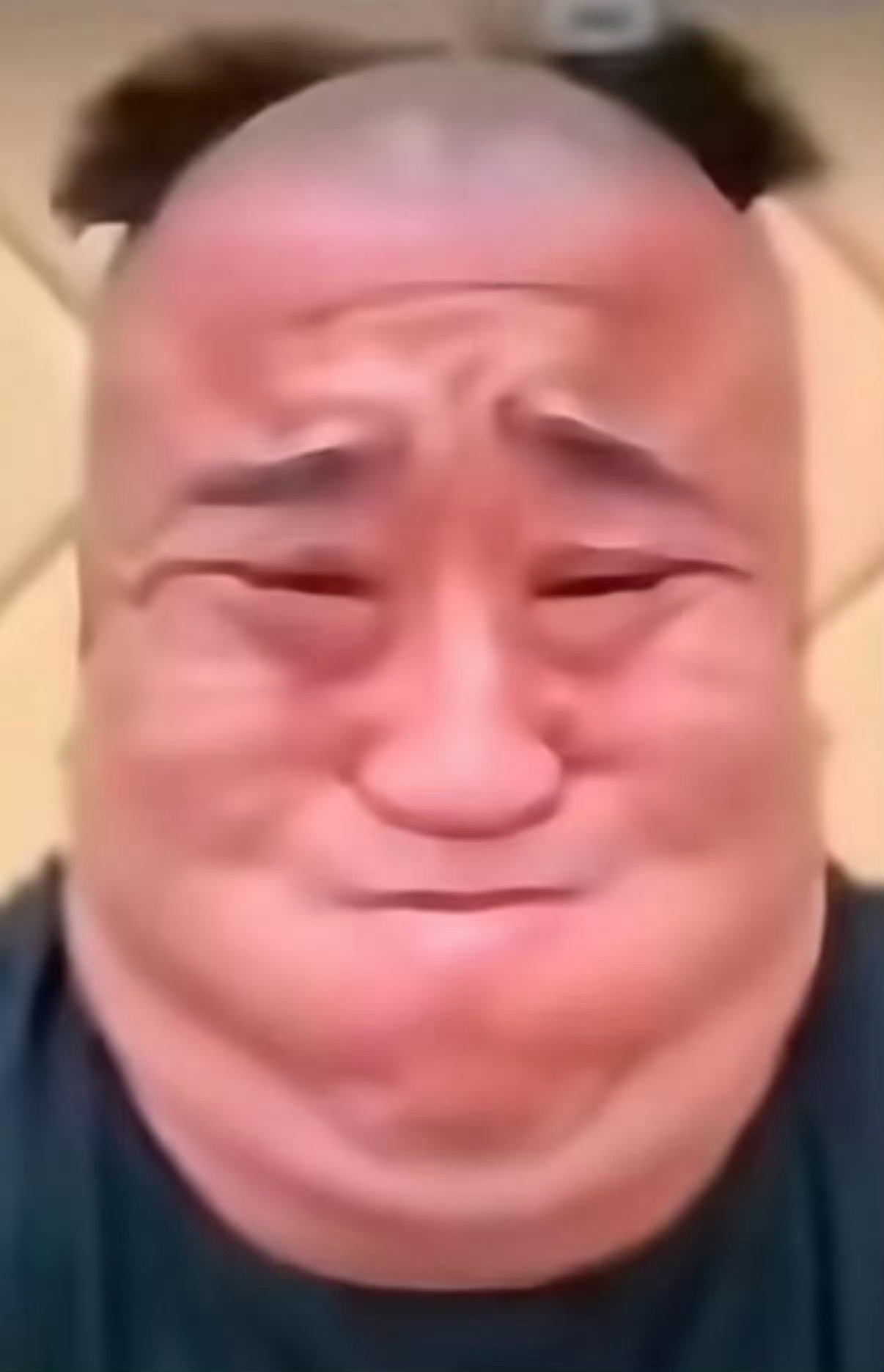 我发现我每隔一段时间就会碰到神人，吵得好好的突然就开始秀智商逗我笑了 