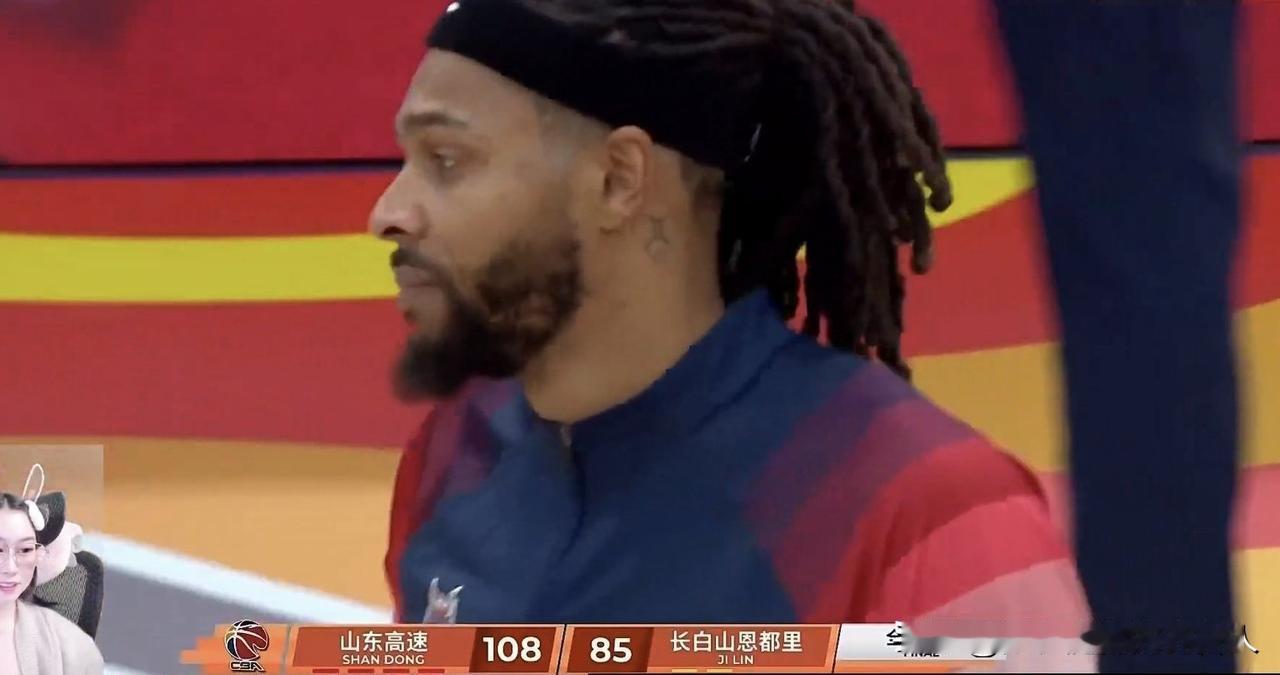 高速108:85大胜吉林迎来7连胜！
高速男篮主场迎战吉林的比赛，主动权一直掌握