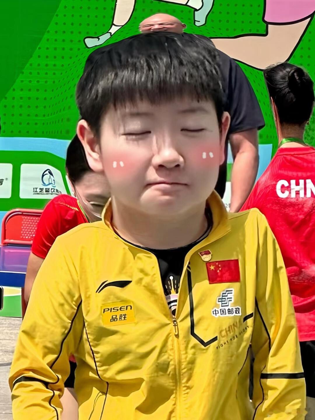 孙颖莎怎么闭眼都这么可爱呢 ​​​