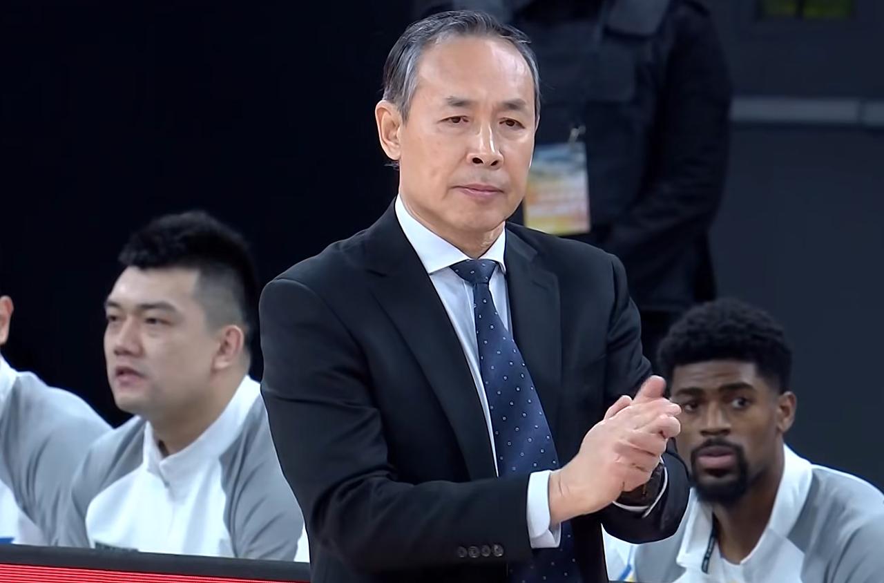 今晚，北京队做客对阵山西队，总感觉，北京队会输给山西队，而且，还会输15分以上，