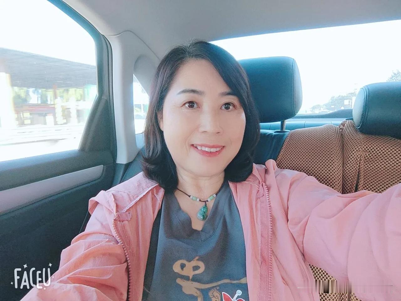 这么近，那么美
出了北京到不了河北~

怕堵车不走京哈
心想京秦通顺些

谁知还