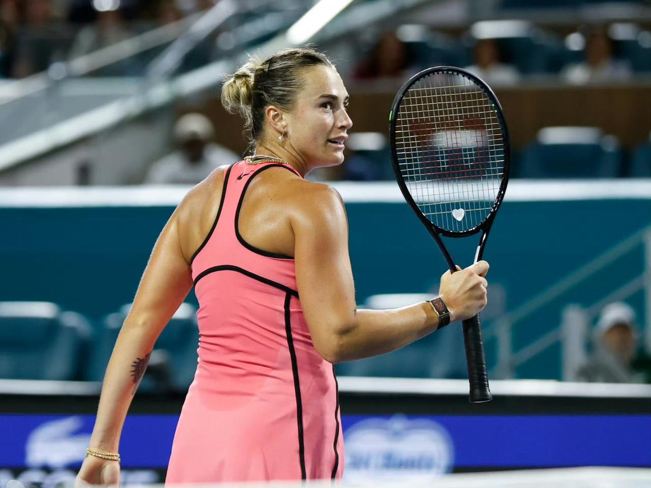 萨巴伦卡零封郑钦文继续卫冕之旅!
北京时间3月24日清晨，WTA1000迈阿密站