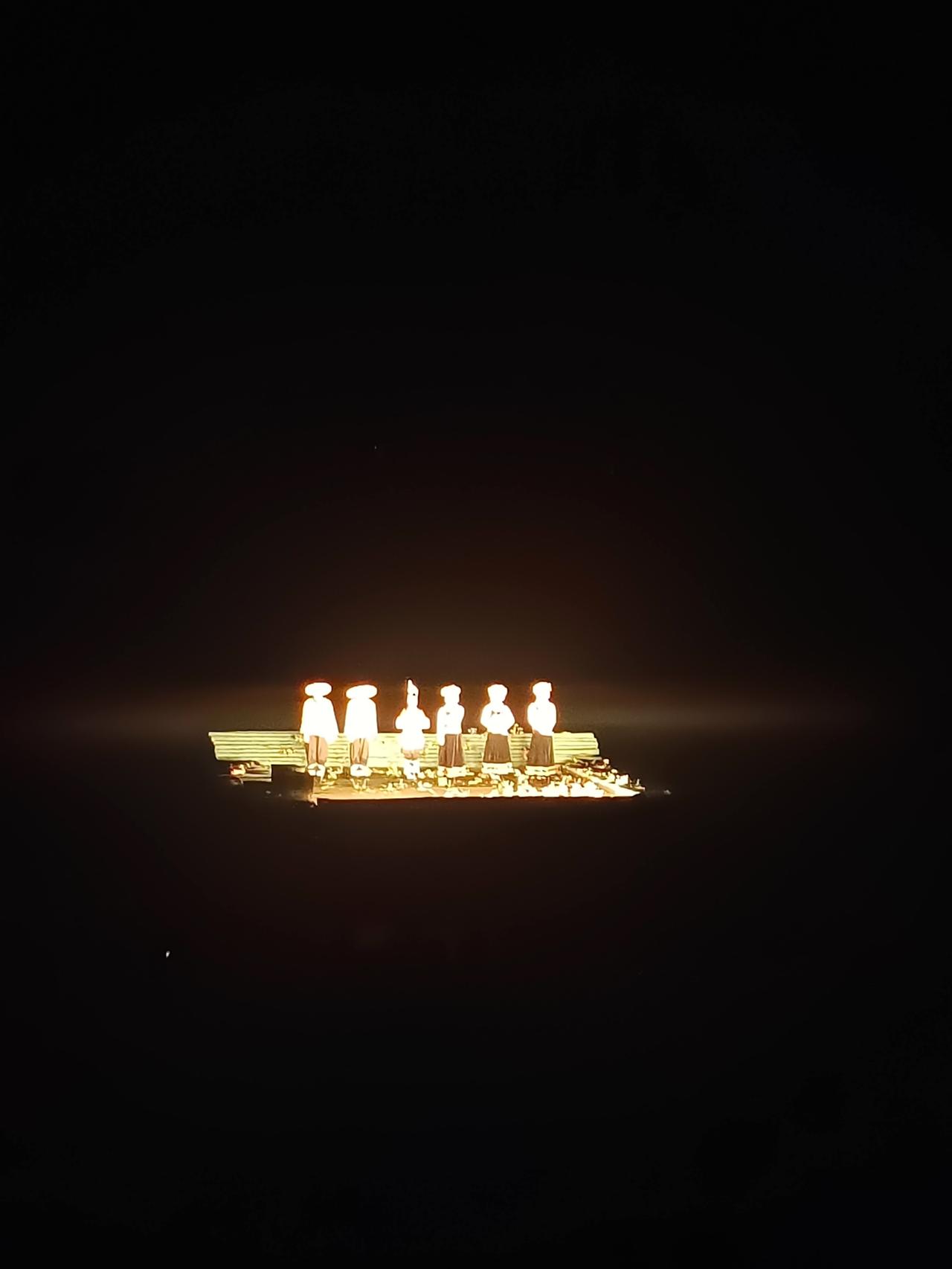 我在57设置买入富联，目前成本50！
今天的调整非常符合预期！
原因以下
1、昨