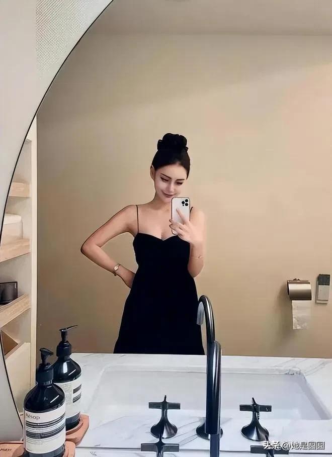 无论马筱梅承认与否，大S的突然离世，她都是最大受益者！
前几天马筱梅陪着汪小菲一