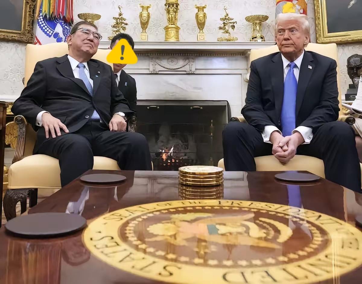 曾经日本人嫌弃石破茂太无礼数，如今日本人却又批高市早苗太无底线。
曾经的石破茂虽