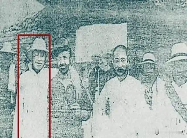 土匪绑39个洋人要当师长？临城劫车案揭秘：北洋政府的软弱与土匪的末路
 
192