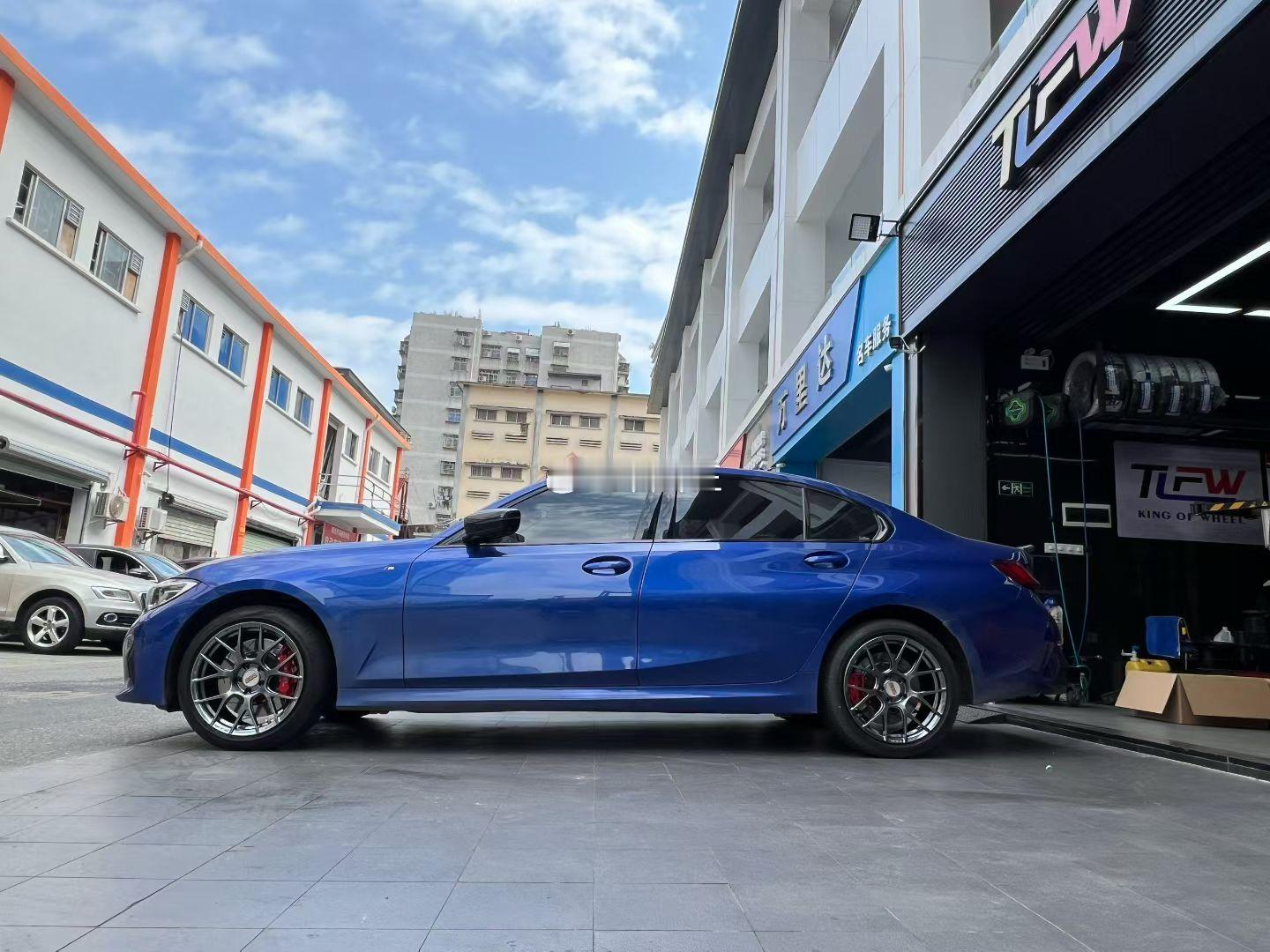 宝马新3系 18寸 单片锻造完工案例意大利🇮🇹科吉动平衡 霍夫曼平衡块 