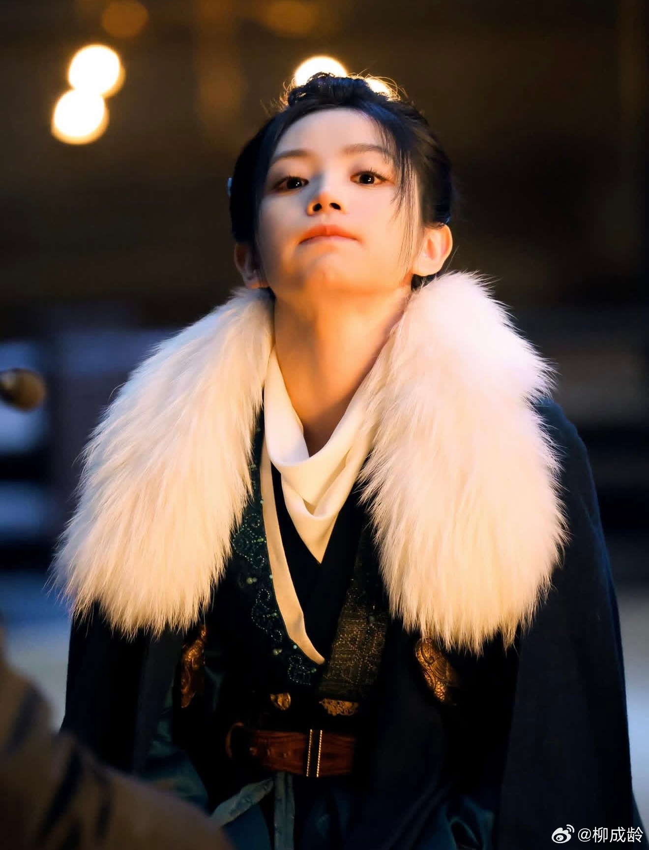 晚上好，田曦薇 