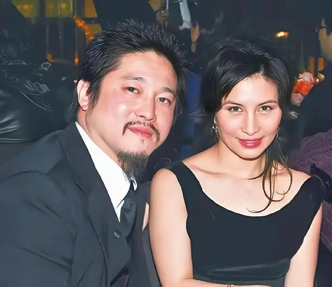 何超仪老公又出事儿了，为啥她对陈子聪不离不弃呢？

陈子聪的家庭主要成员包括以下