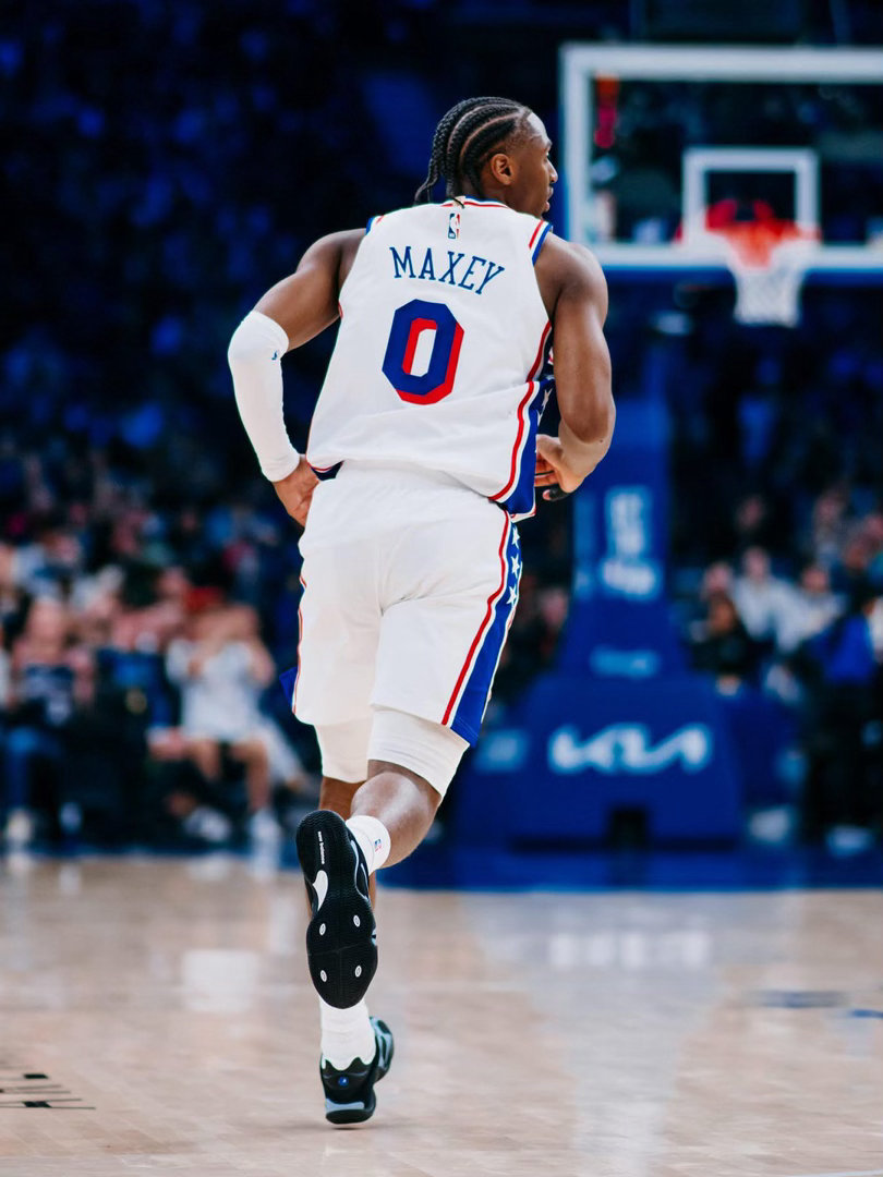 率先搶七！！76人贏波追平3-3，多得獲準三雙嘅恩彼特（Joel Embiid）