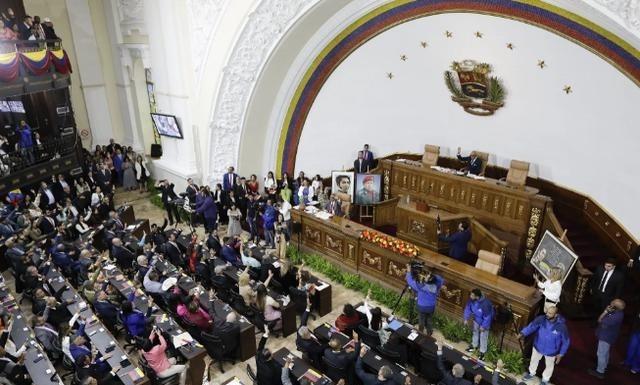 委内瑞拉不值得可怜！近日，委国竟然举全国之力，召开大会一读通过一项“允许外国公司