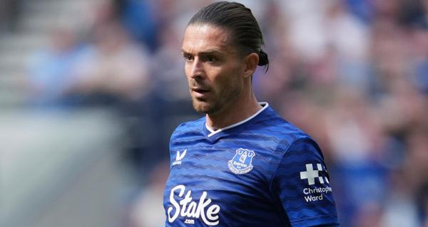 埃弗顿前锋杰克·格拉利什确认，自己因1月遭遇的脚部伤势接受手术，本赛季已经提前报