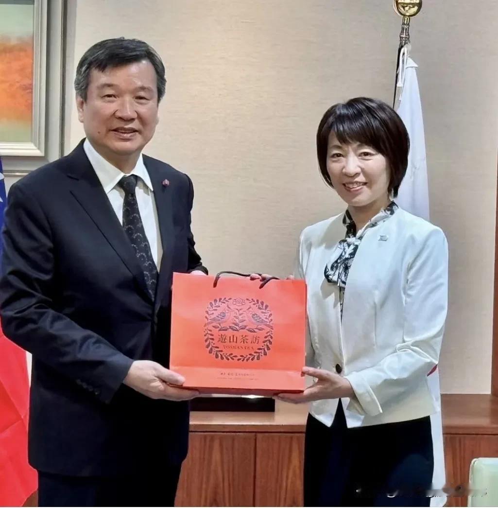 遇事习惯性向外甩锅，赖清德当局的处事逻辑，遭遇外交挫折就归咎大陆
 
赖清德当局