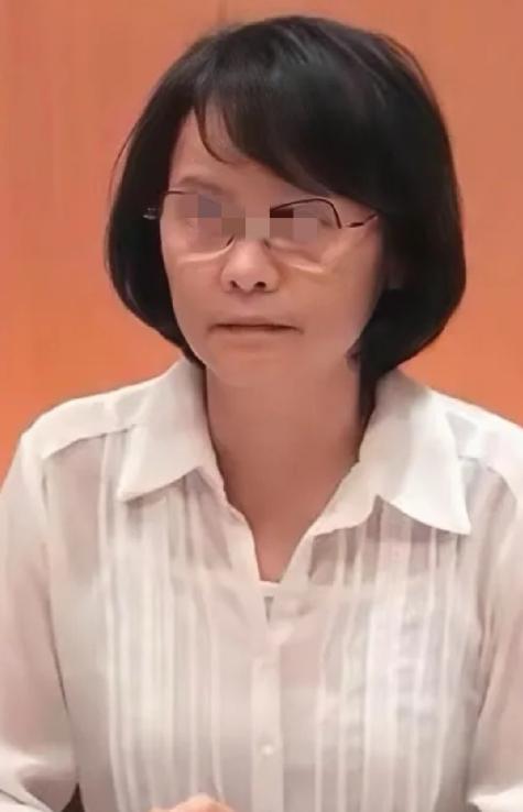 台湾女老师一句话，让14亿人破防！她说：“大陆要统一，不是要征服，只是想把被抢走
