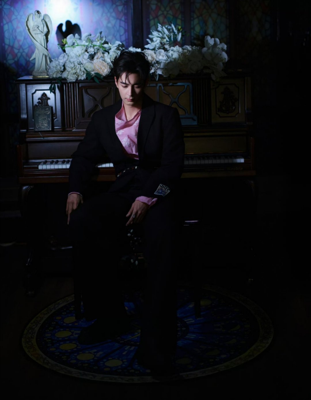 陈星旭你咋回事 给蚂蚱口水巾抢来了呢哈哈哈 帅哦！ 