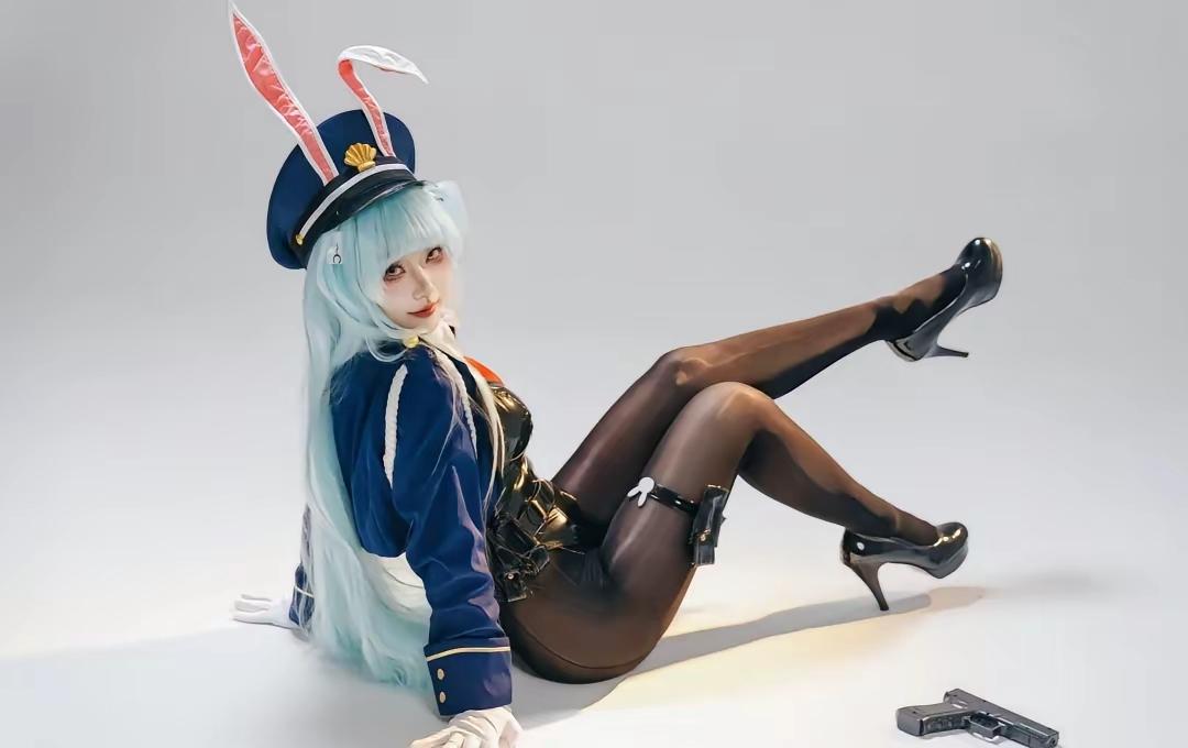 萌兔警官cosplay，超可爱！