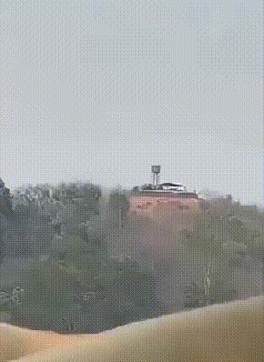 泰国捅了马蜂窝，柬埔寨5000枚火箭弹，已经倾泻到泰国边境，炸毁一批阵地！
 