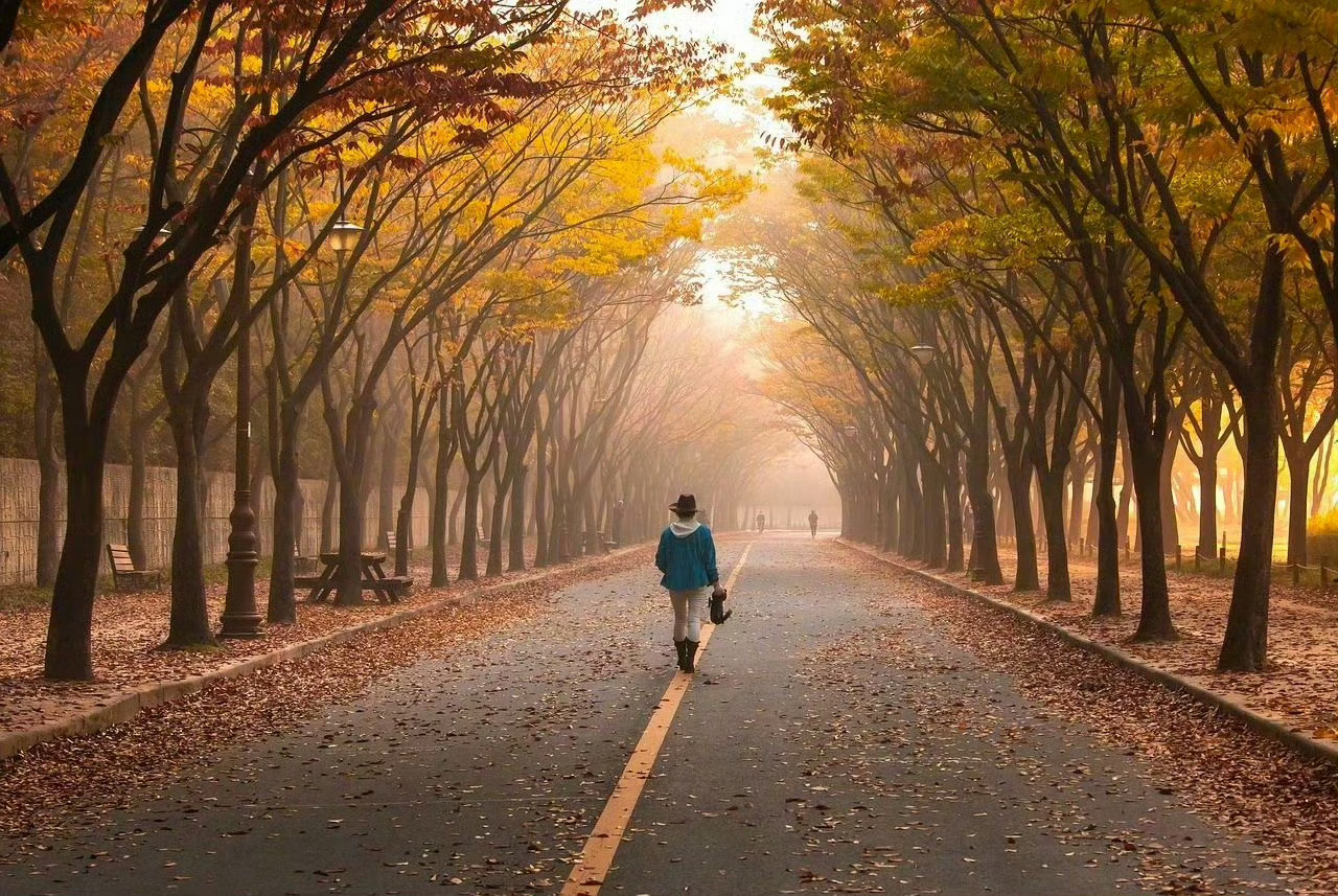 “考虑别人的感受之前，不妨先考虑一下别人有没有考虑你的感受。”——科尔姆·托宾