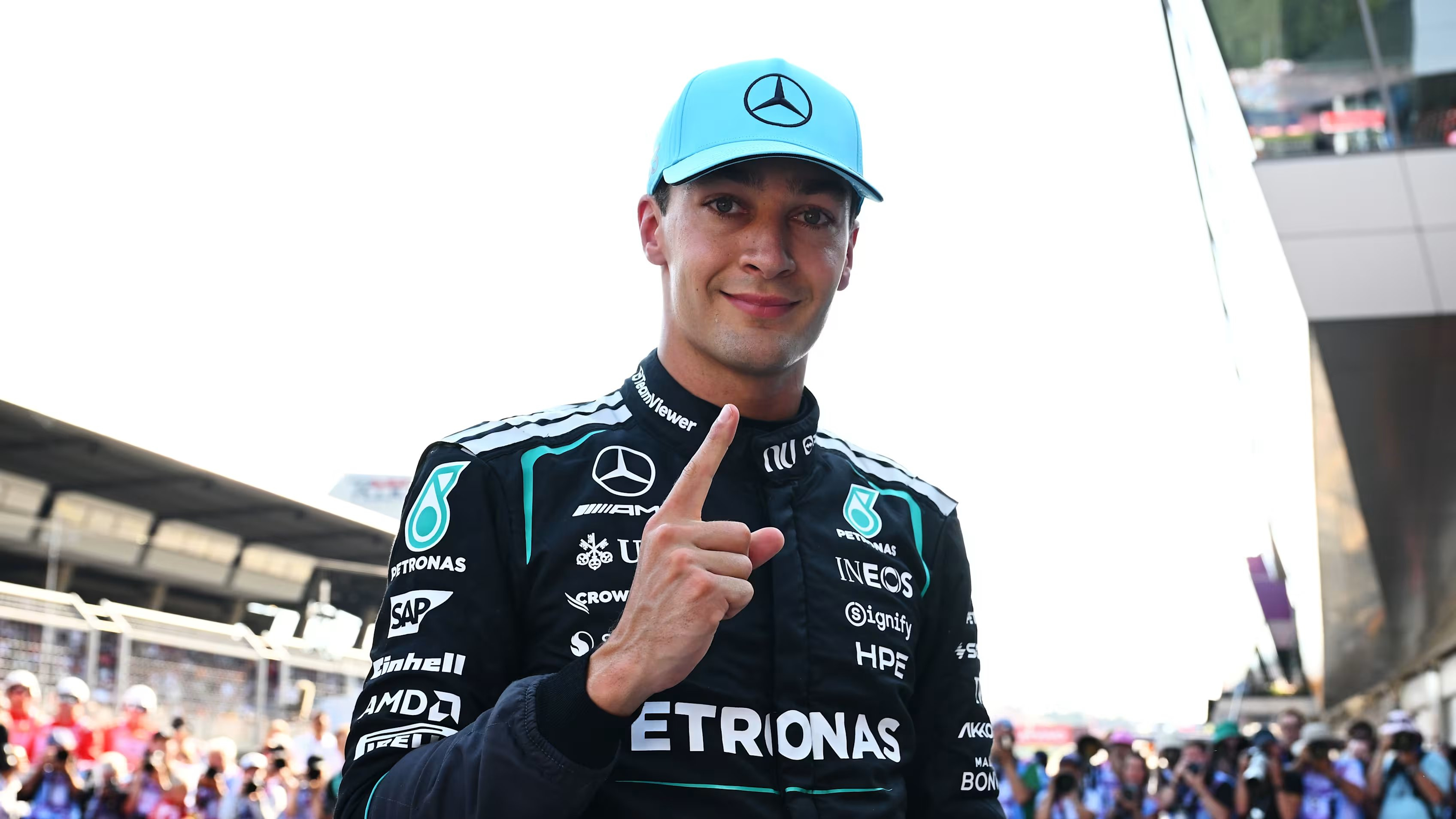 f1 POLE TO WIN！恭喜乔治·拉塞尔夺得F1奥地利大奖赛冠军，收获本赛