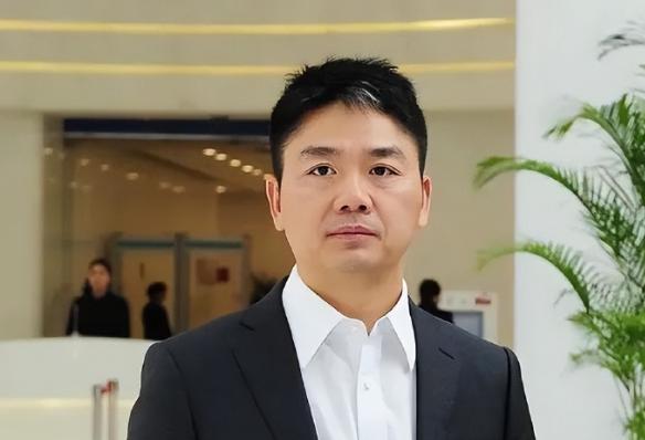 【刘强东内部讲话曝光：要求京东外卖利润率不高于5%】近日，一段京东创始人、董事会