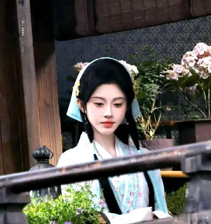 鞠婧祎《月鳞绮纪》采茶女路透怎样？再次感叹一下小四确实会做造型，这次鞠婧祎跟她以