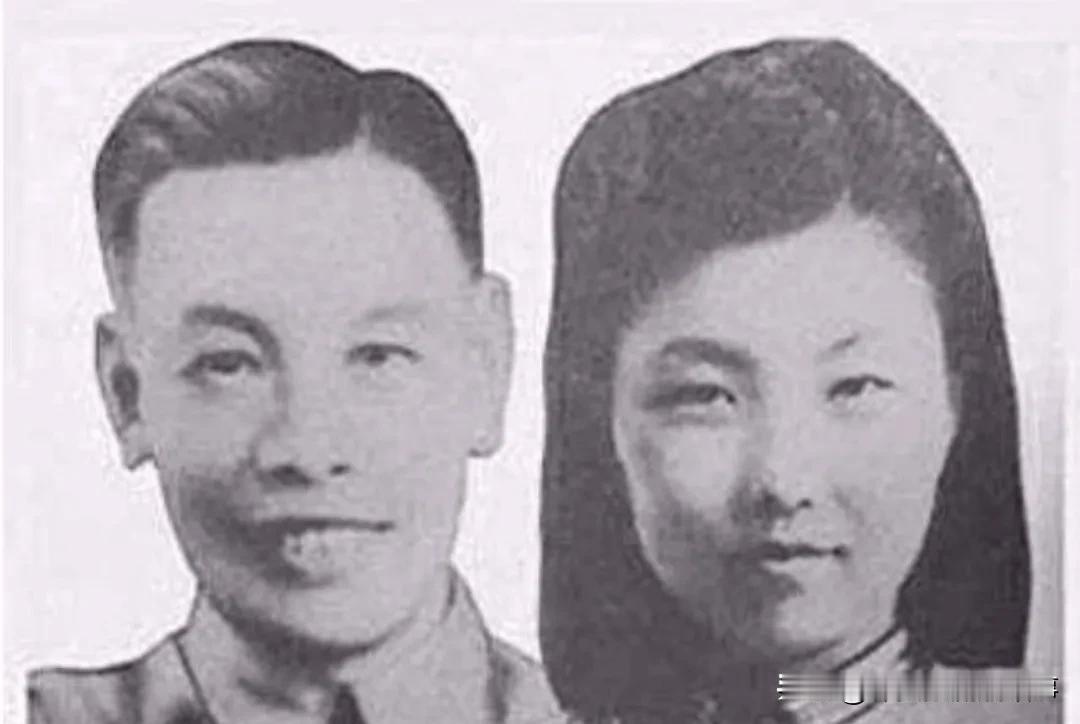 2004年，一直不被蒋家承认的蒋经国私生子章孝严，直到蒋经国的俄裔妻子去世后，才