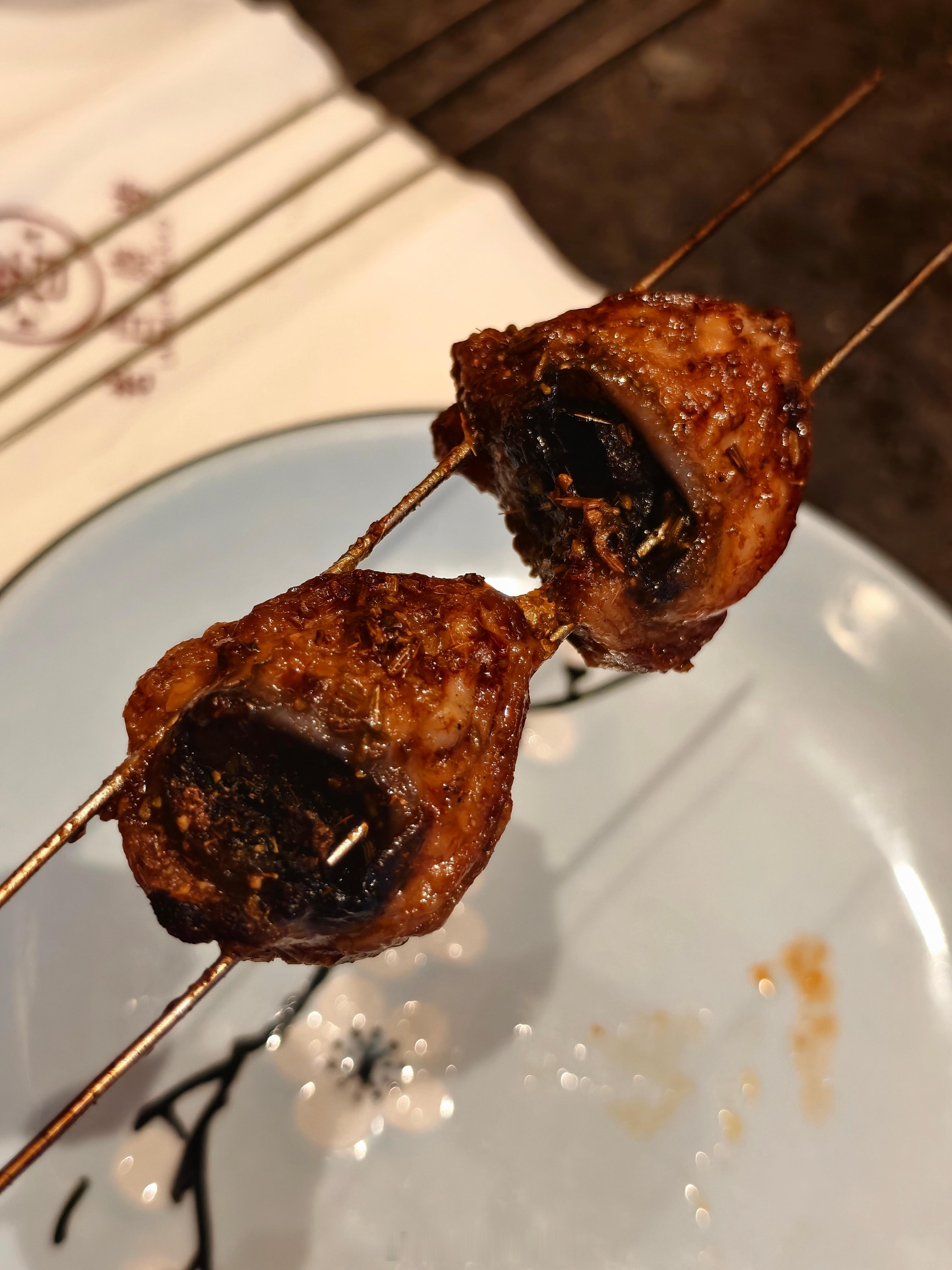 烧烤没少吃，但是自从去了锦州感觉以前的烧烤都白吃了大家猜猜这是啥