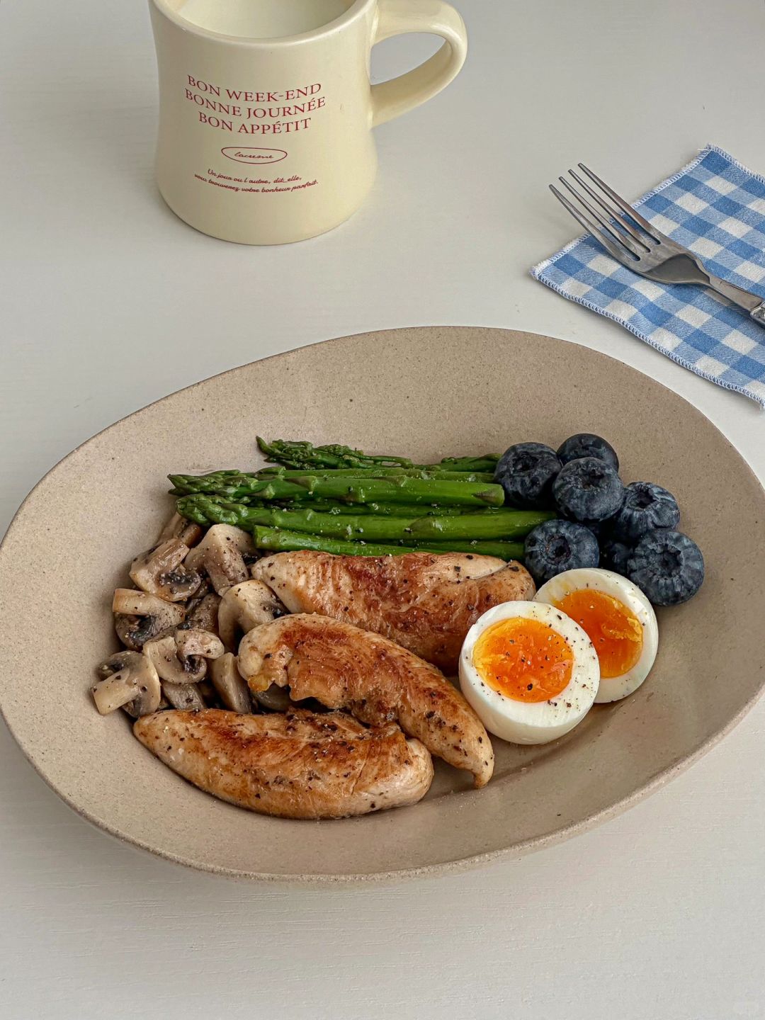 ☀️快乐减脂🍽️香煎鸡胸肉芦笋口蘑拼盘