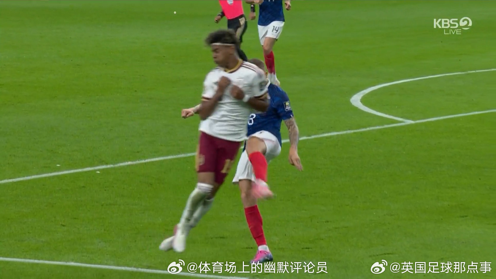 亚马尔造点 ！！！！亚马尔在禁区被迪涅踢倒！！！西班牙获得点球！！！法国vs西班