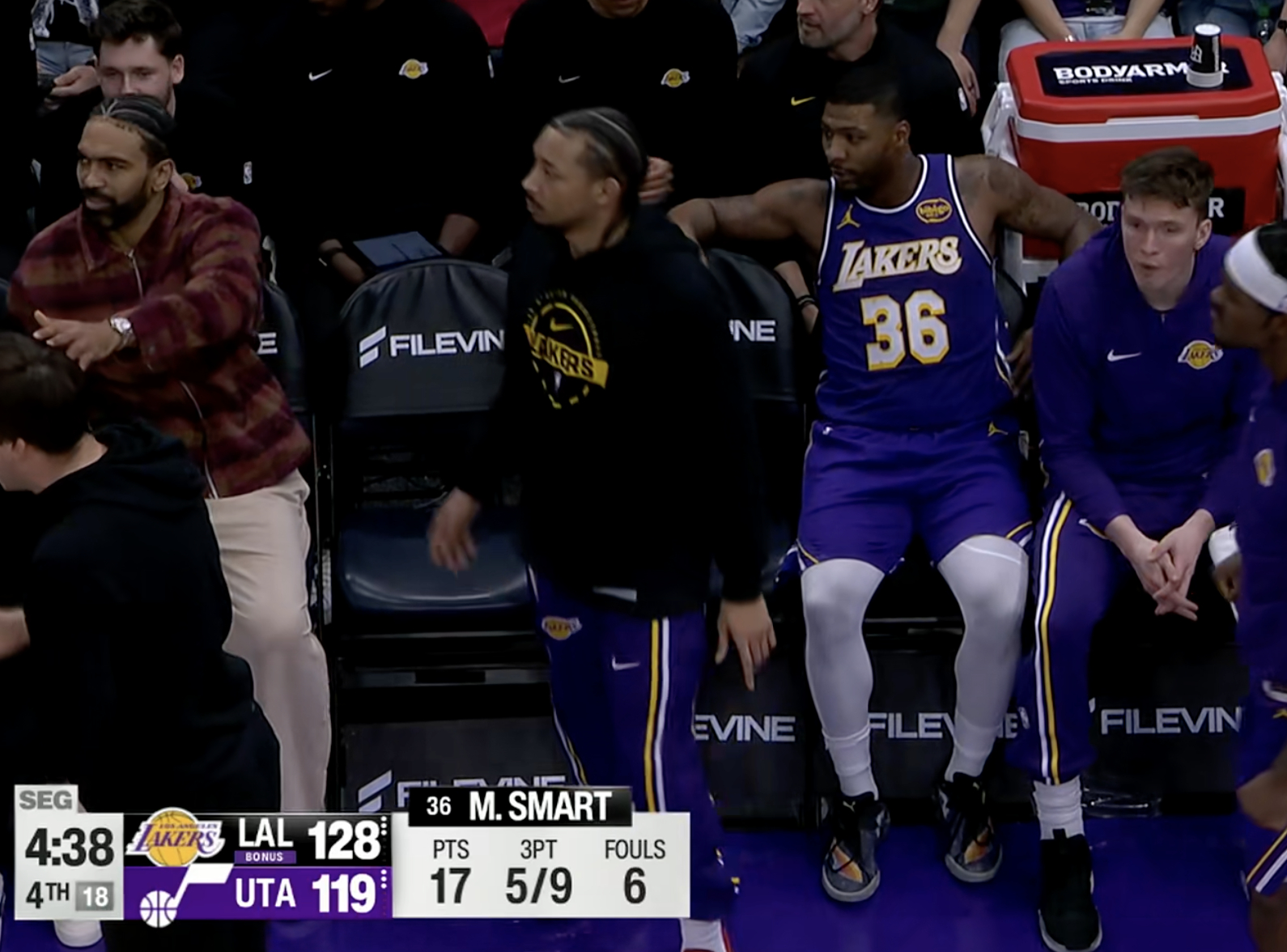 斯玛特6次犯规，毕业了！ 