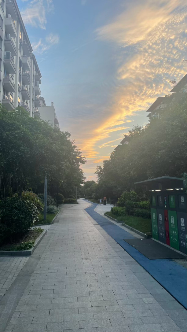 出门夜走 