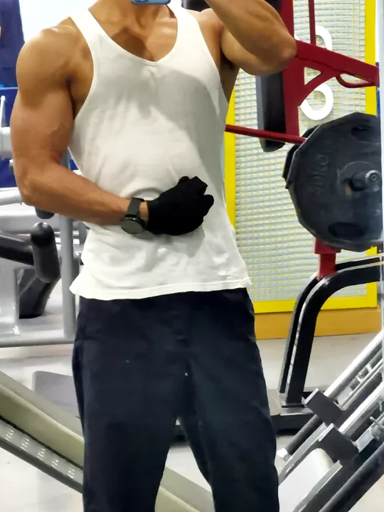 手臂💪