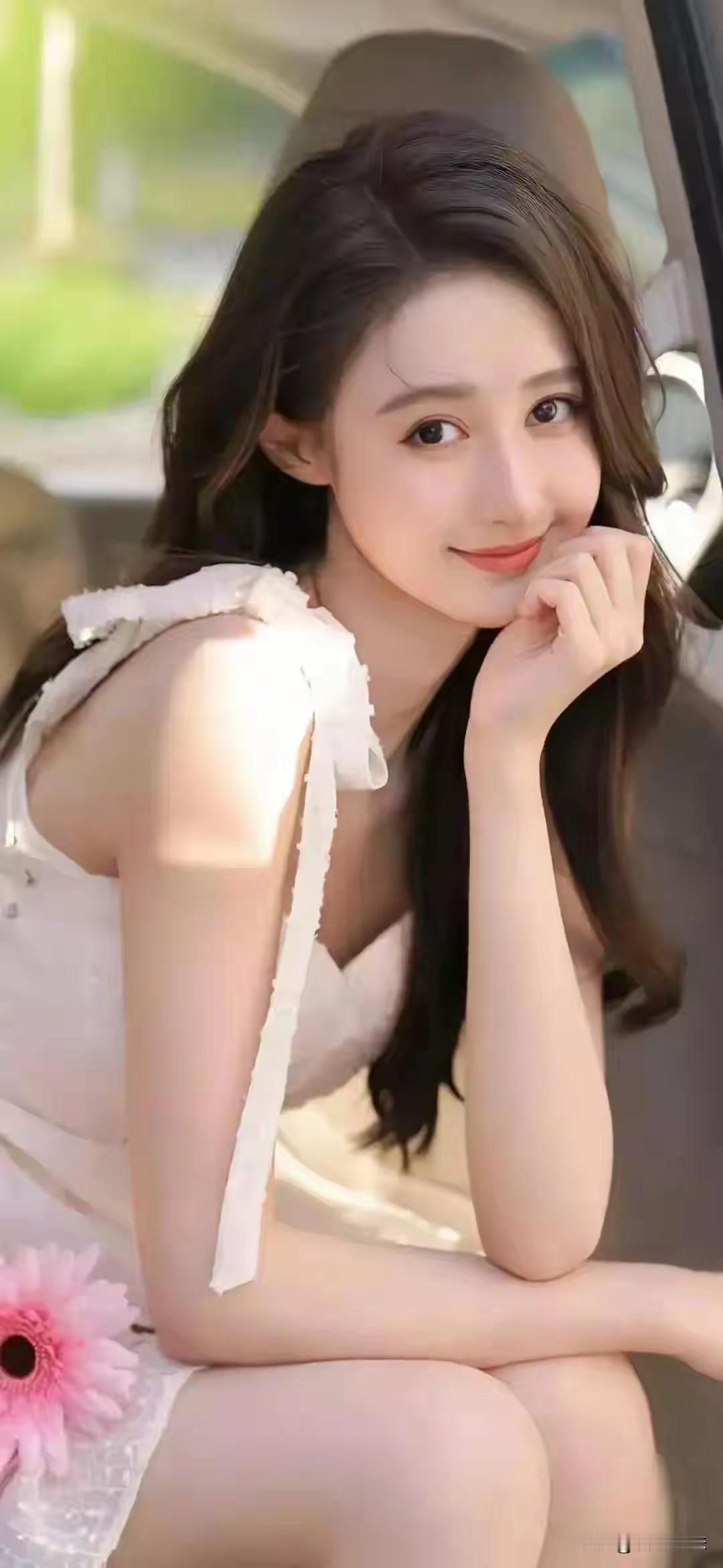 你突然发现聪明人已经离席了，有人以为还有下一道菜，
其实啊，
马上端上来的只剩下