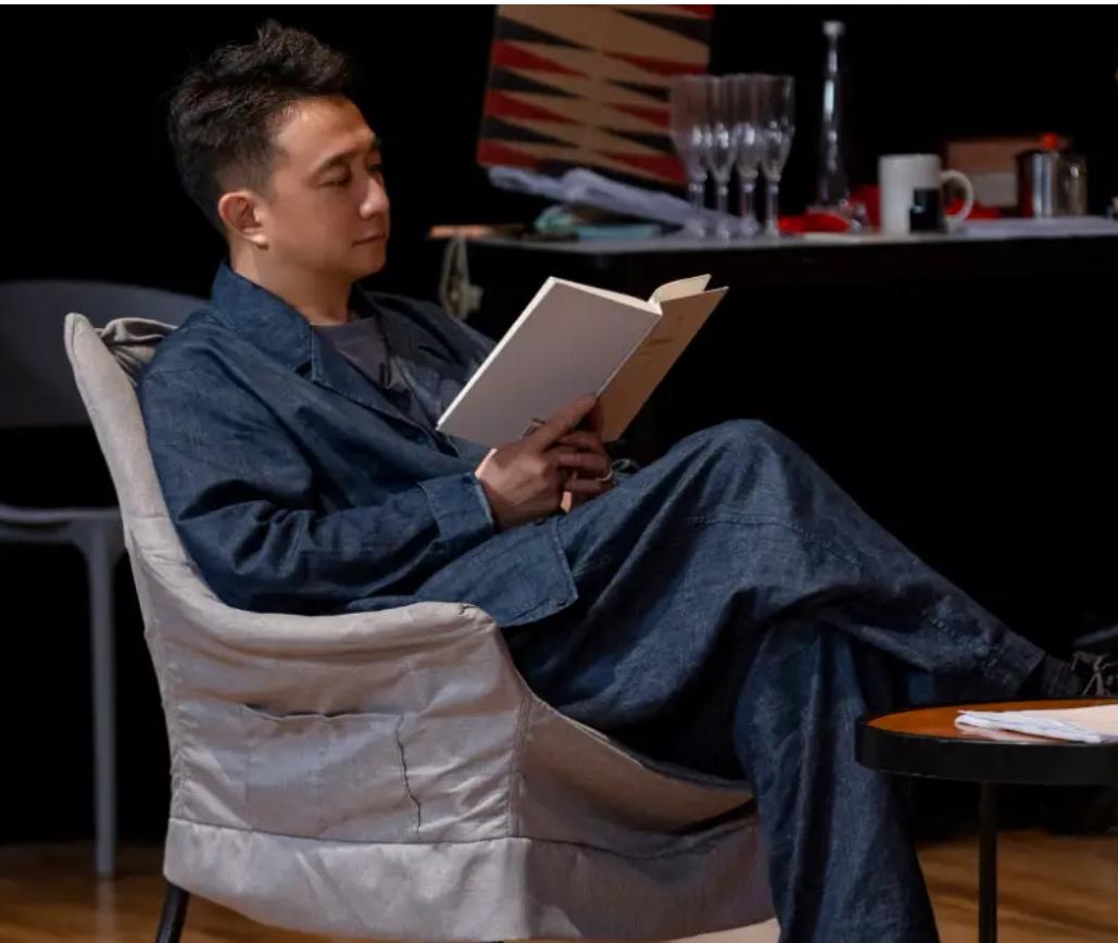 我有一种预感

《向往的生活》将改《戏剧新生活》

以前打开《向往的生活》期待的