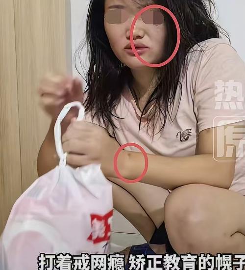 重庆赋苗事件曝光，

32岁女生被关精神病院四个月，

家人说“为你好”。

这