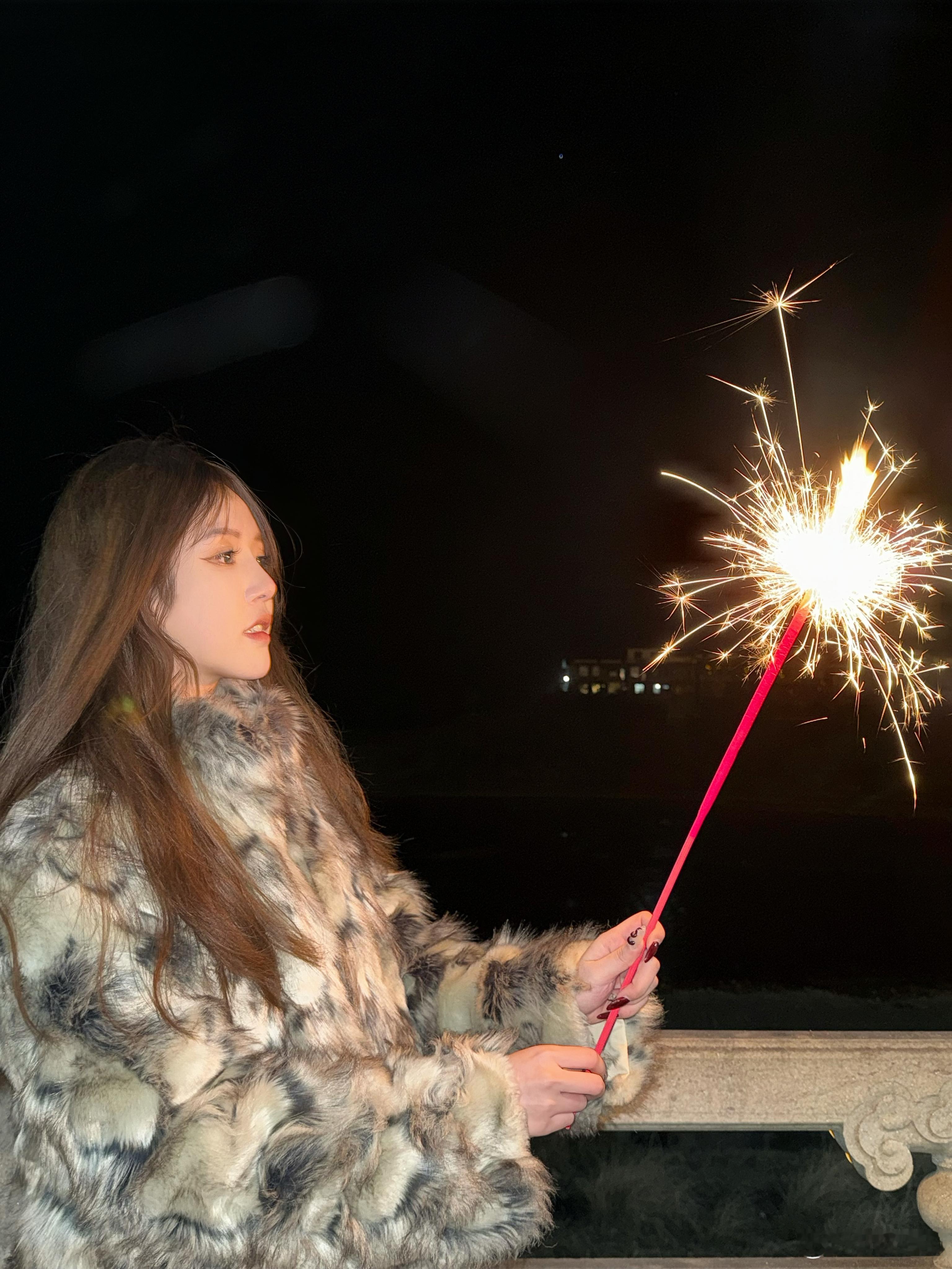 新年快乐🎆烟花小队集合👭 