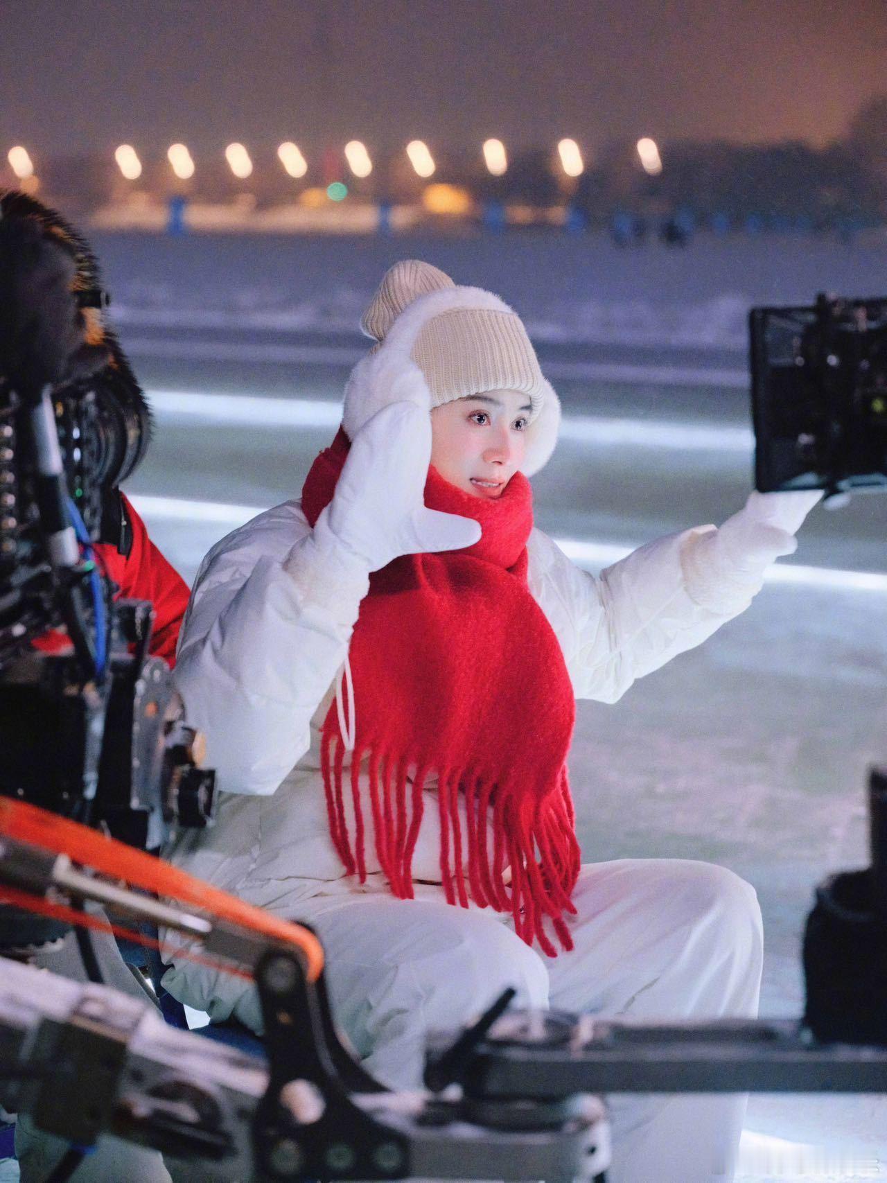 宋佳你别拍了我这就去哈尔滨 宋佳把哈尔滨的美好都拍出来了！从街头美食到特色景点，