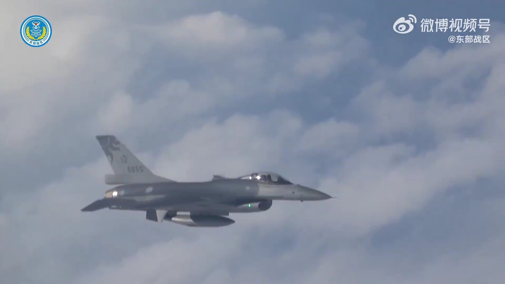 我方拍摄的🐸F-16V隶属第五战术混合联队，驻地花莲烽火问鼎计划 台军承认五大