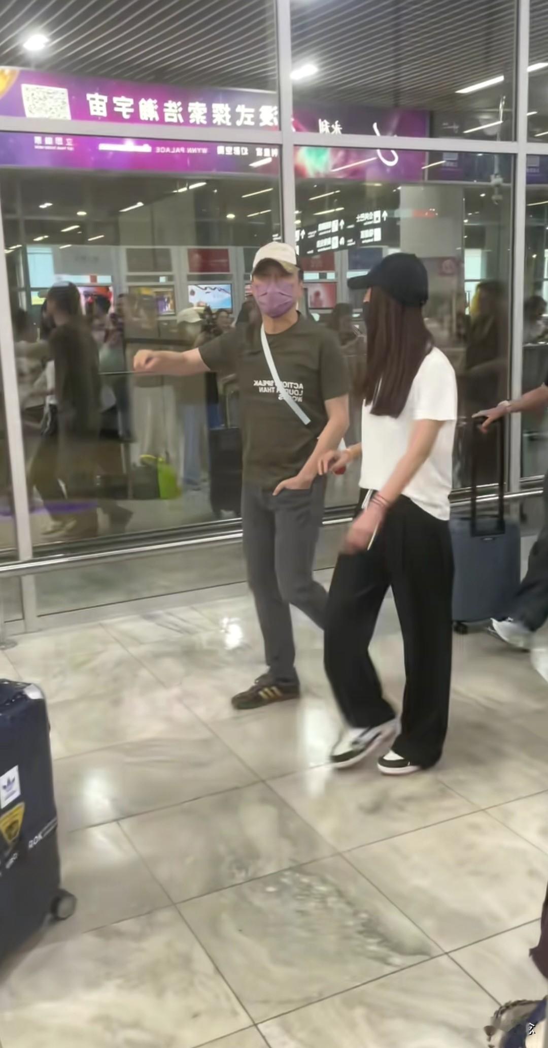 人脸本来就是让人看的，让别人认出你的，才能显示出来你的与众不同的，现在的明星到哪