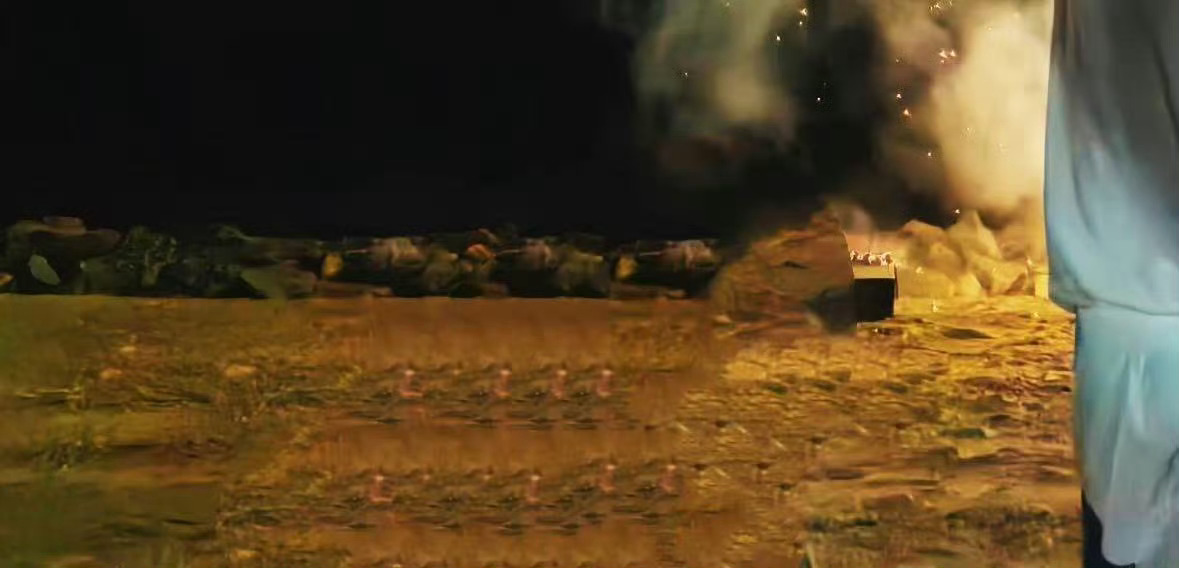 所以是烟花盒子上的此生不换太大了 所以才用了消除笔对吗小莎莎 