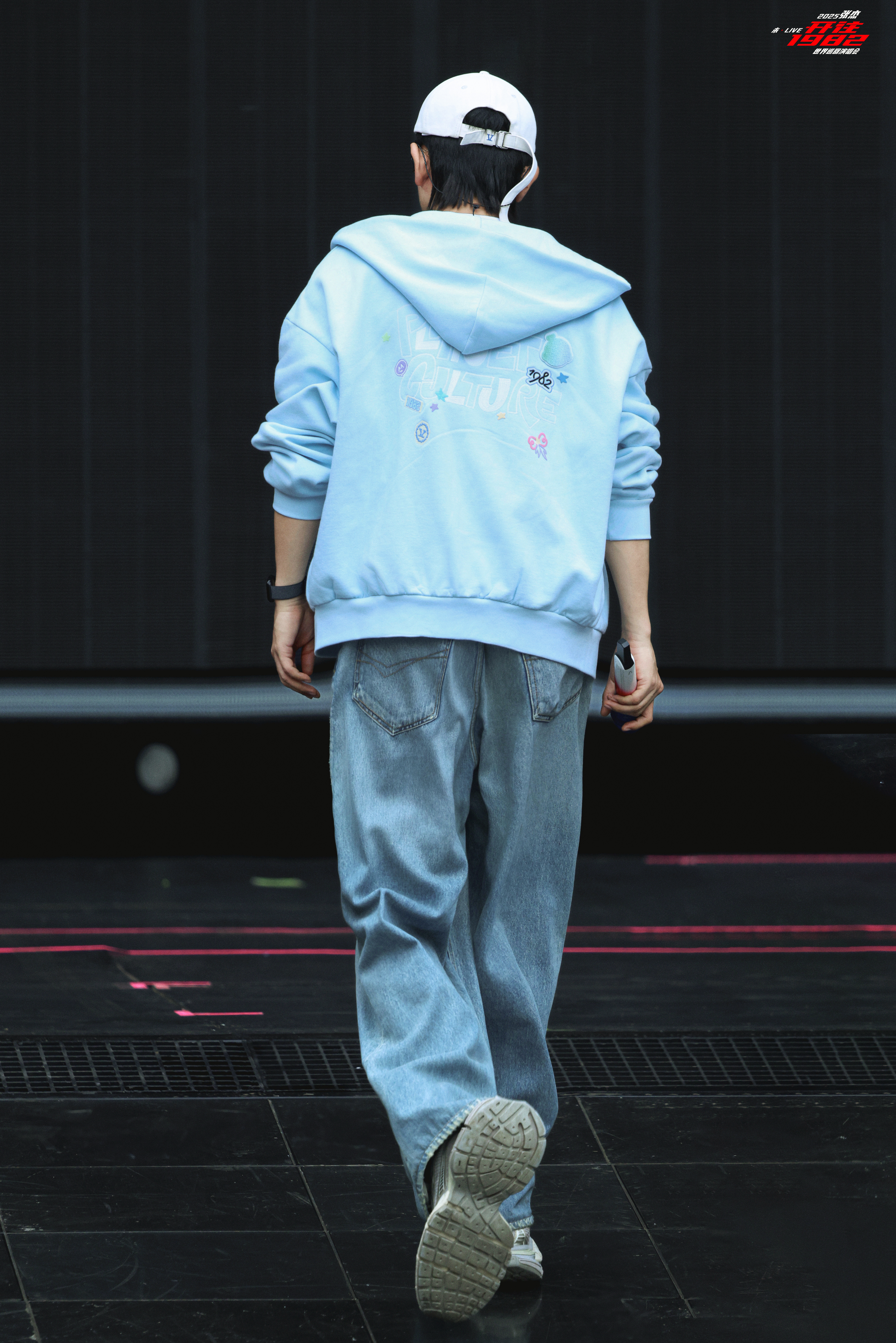 果然张杰穿什么衣服都好看 ​​​