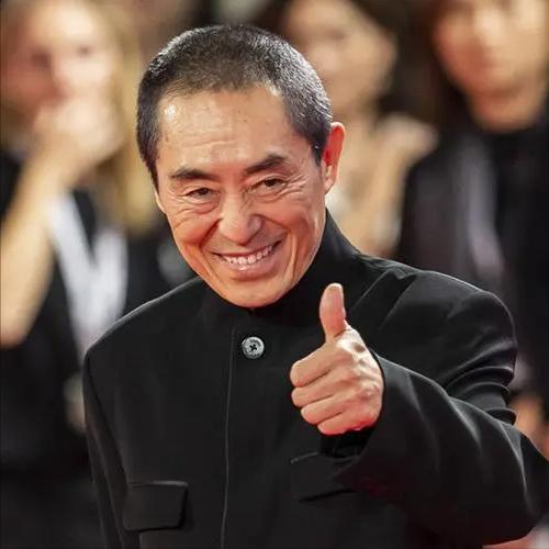 导演，郭宝昌说，一部大宅门，别提主演，就是配角，也是顶配，张艺谋来了，陈凯歌来了