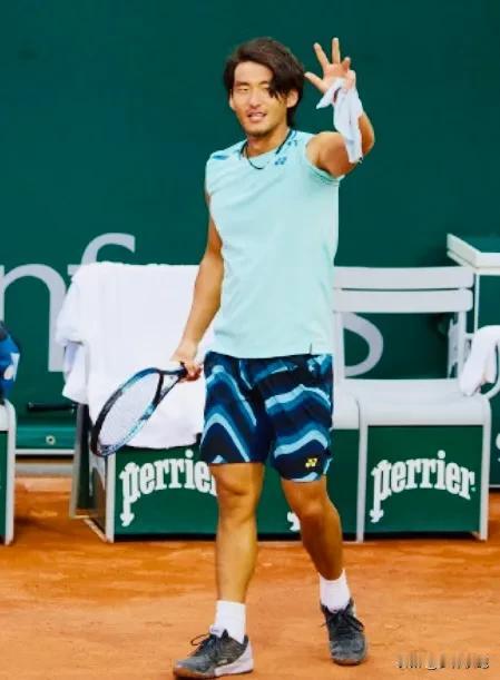 布云朝克特晋级CH75🇺🇸芝加哥站决赛！半决赛中他的对手是外卡选手钱勒纳，布