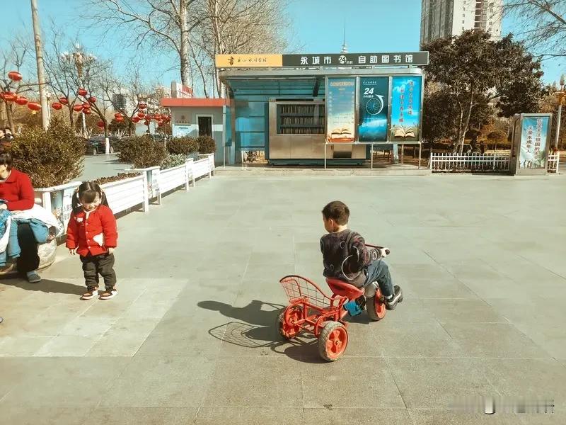 我新发布的内容被官方推荐啦！👍你也快来发布一条吧！带话题，更容易被官方看见哦～