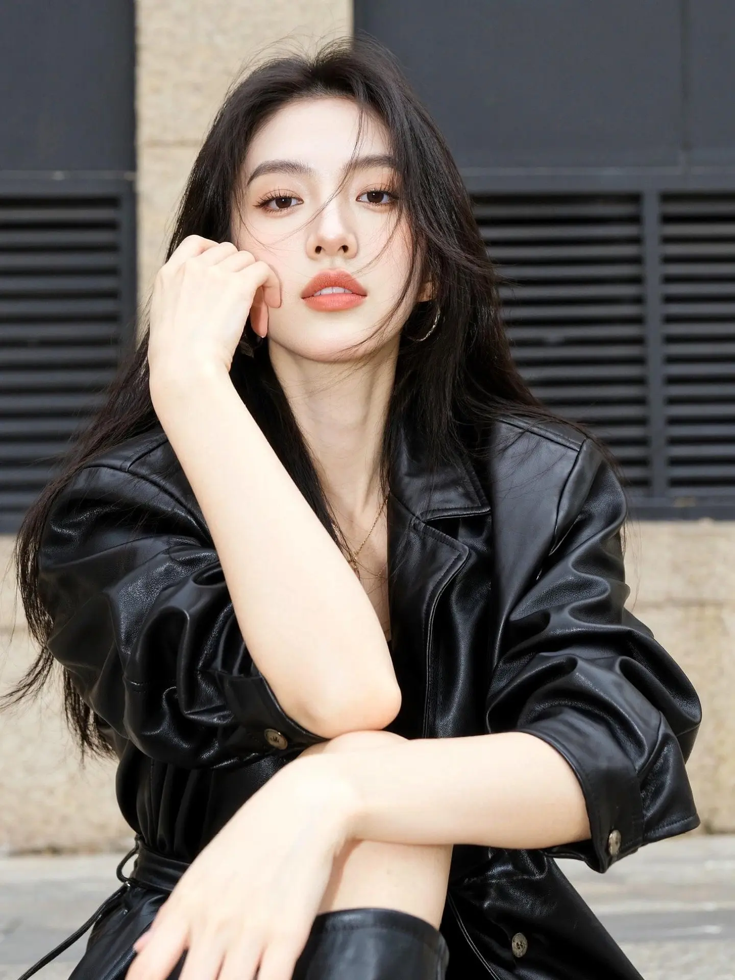 AI皮衣氛围感写真 ai创作 玩法合伙人计划 演绎玩法达人成长营ai写真