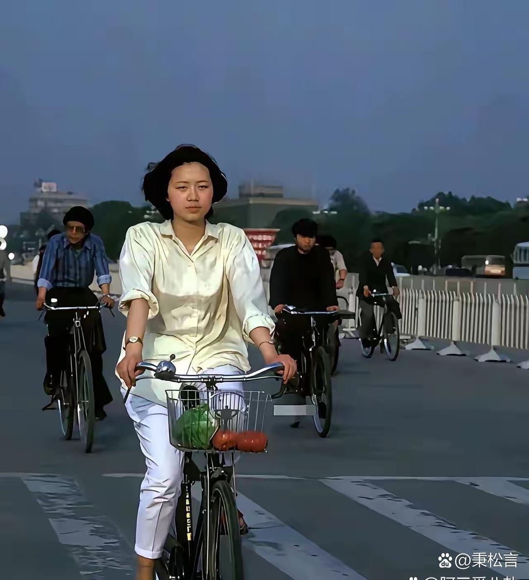 8‍‍0﻿‎年‎‎代，‎﻿这配‏‍置就是‎﻿顶‌配‍了。