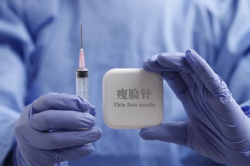 1月17日河南郑州，“被陌生人PUA，说女孩就应该舍得往脸上花钱。”25岁女孩本